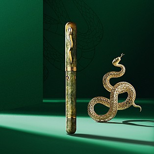 Nahvalur Nautilus Pen Of The Year Zodiac Snake 2025 LE GT Reservoarpenna
