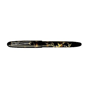 Namiki Yukari Apricot Tree and Brush Warbler Fountain pen