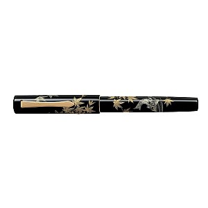 Namiki Yukari Chinkin Beauty of Autumn Leaves Fountain pen