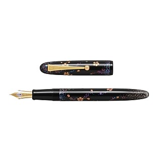 Namiki Yukari Cherry Blossoms at Night 2024 Stylo Plume