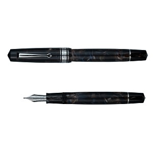 Omas Bologna Galassia BT Fountain pen