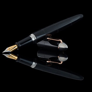 Onoto Aviator Stealth Black Fountain pen