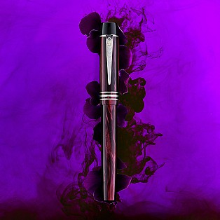 Onoto Magna Midsummer Night Fountain pen