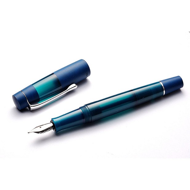 Opus 88 Koloro Blue Fountain pen
