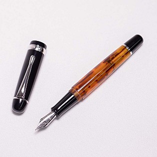 Opus 88 Jazz Amber Fountain pen