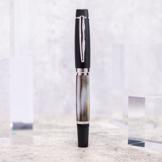 Opus 88 Premium Shell Black Mother of Pearl Fountain pen