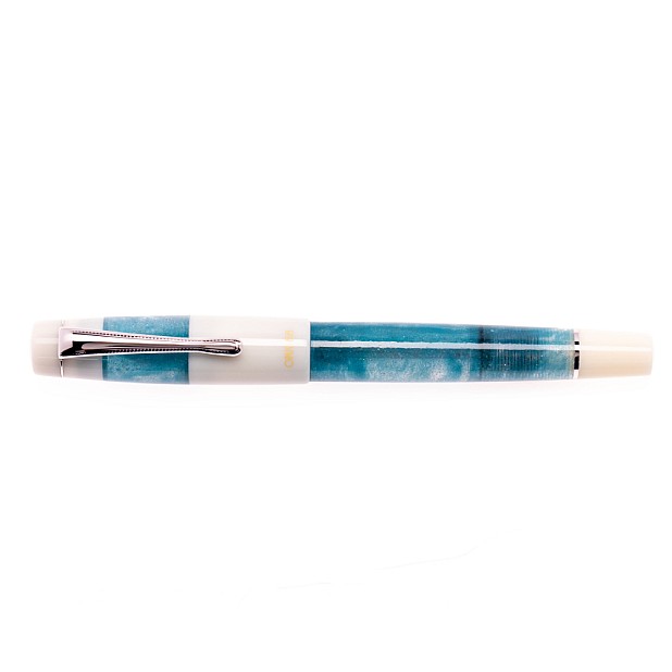 Opus 88 Koloro White Blue Füllfederhalter