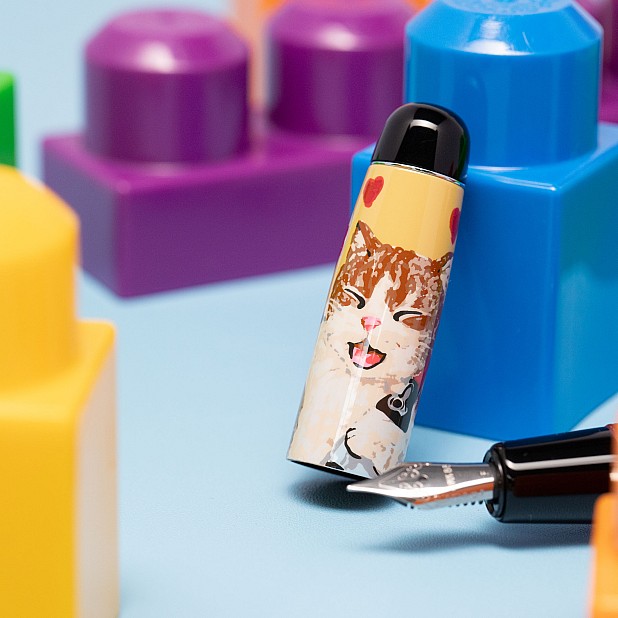 Opus 88 Mini Pocket Cheer Kitty Fountain pen