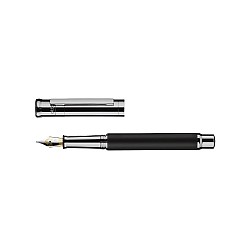 Otto Hutt Design 04 Black Shiny Fountain pen