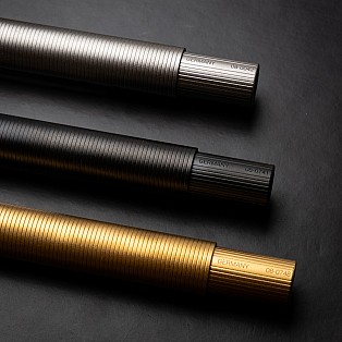 Otto Hutt Design 08 Black PVD Caneta de Tinta Permanente
