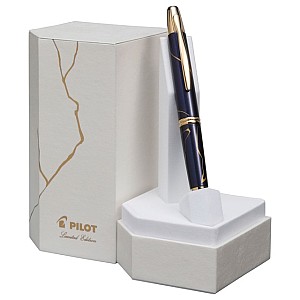Pilot Capless Golden Journey 2026 Limited Edition Vulpen