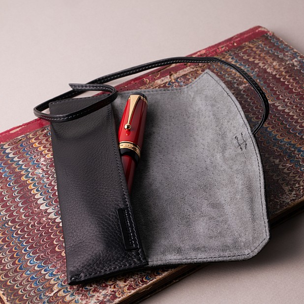 Pilot Leather Pen Case Long Size Black (Single)
