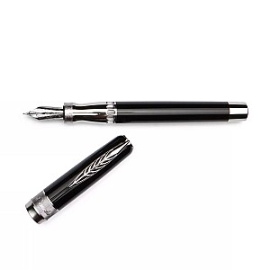 Pineider La Grande Bellezza Rock Black Night ST Fountain pen