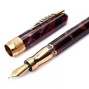 Pineider La Grande Bellezza Rock Wine Red GT Fountain pen