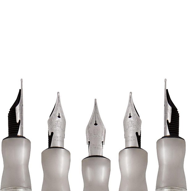 Pineider Queen Mary Fountain Pen