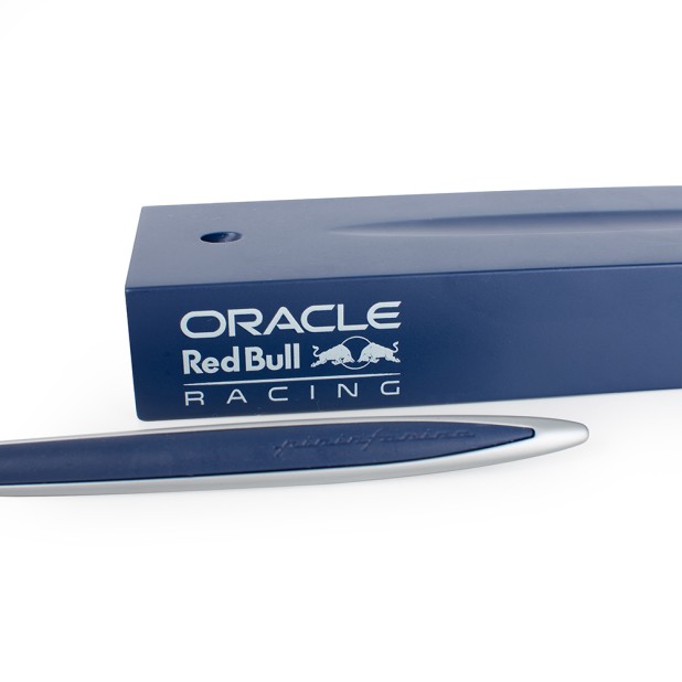 Pininfarina Cambiano Oracle Red Bull Racing Ethergraf Crayon