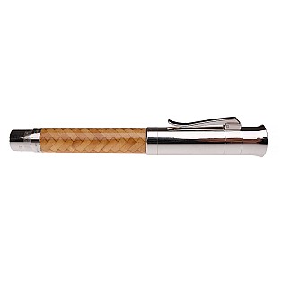 Graf von Faber-Castell Pen of the Year 2008 Fountain Pen Pre-owned