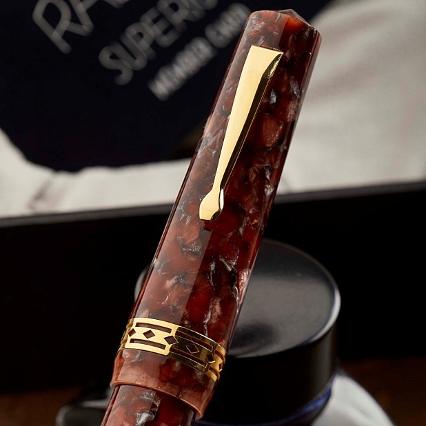 Radius Superior Monterosso Red Fountain pen