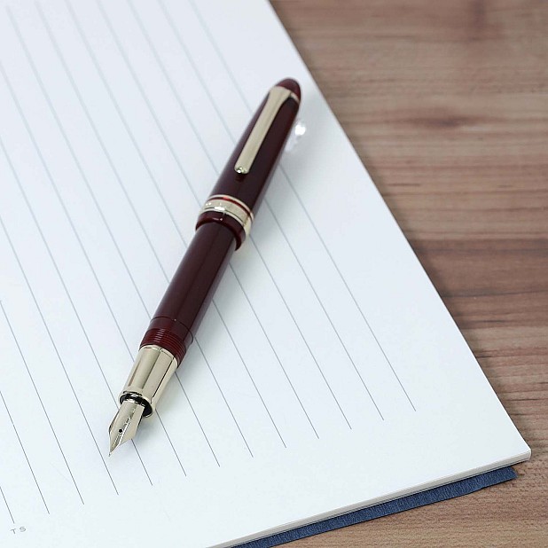 Sailor 1911 Casual L Muted Red GT Vulpen
