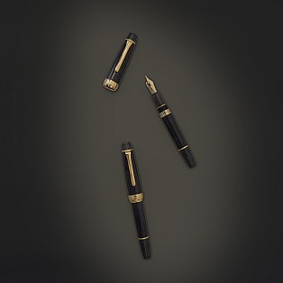 Sailor Micarta Black GT Fountain pen