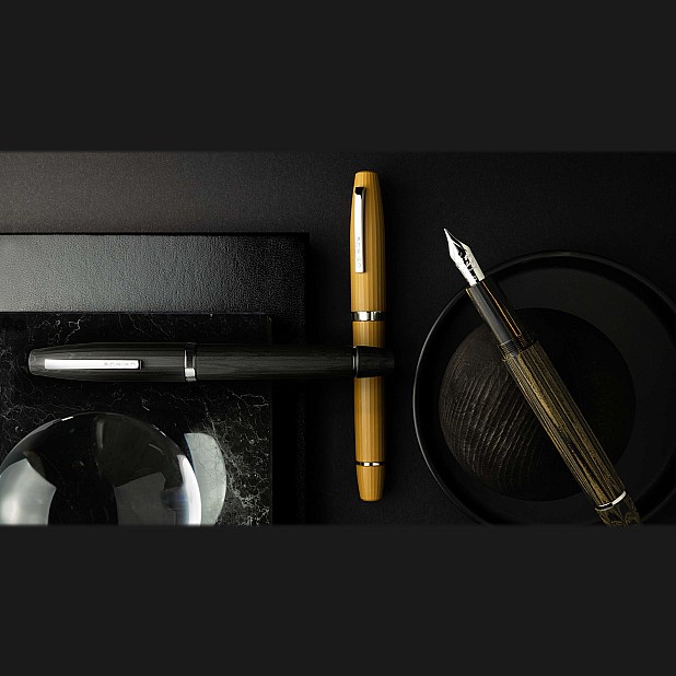 Scribo Flow Ebonite Dimensione  ST Fountain pen