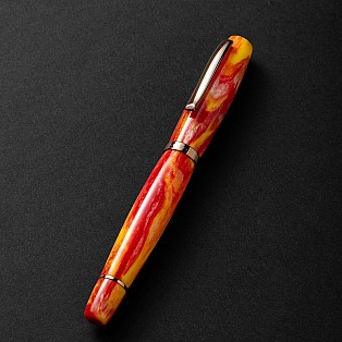 Scribo La Dotta Uovo in Raviolo PVD Corten Fountain pen