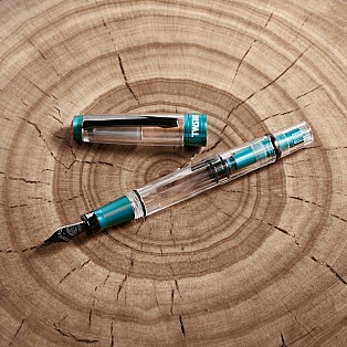 TWSBI Diamond 580 AL R Caribbean with Onyx Fountain pen