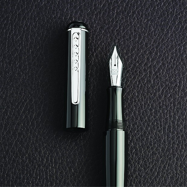 Tom Hessin Charles Collection Birmingham Noir Fountain pen