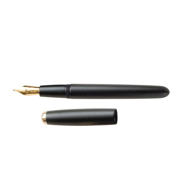 Tom's Studio The Studio Black Vulpen