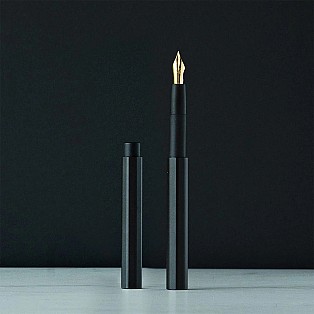 Tom's Studio The Studio Pocket Black Caneta de Tinta Permanente