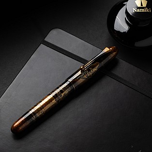Namiki Yukari Royale Night Scene Fountain pen
