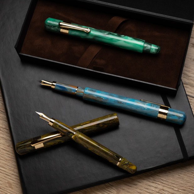 Taccia Covenant Blue Apatite Fountain pen