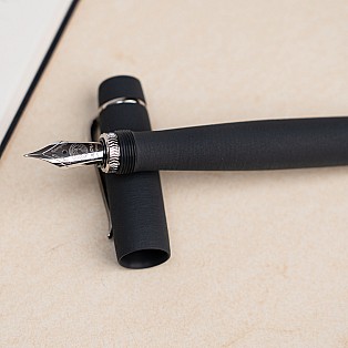 Ulpia 117 Ebonite B.C. Grey ST Caneta de Tinta Permanente