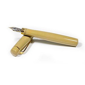 Ulpia 117 Ebonite Champagne GT Füllfederhalter