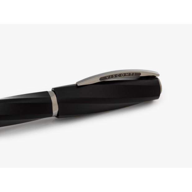 Visconti Divina Matte Black Reservoarpenna