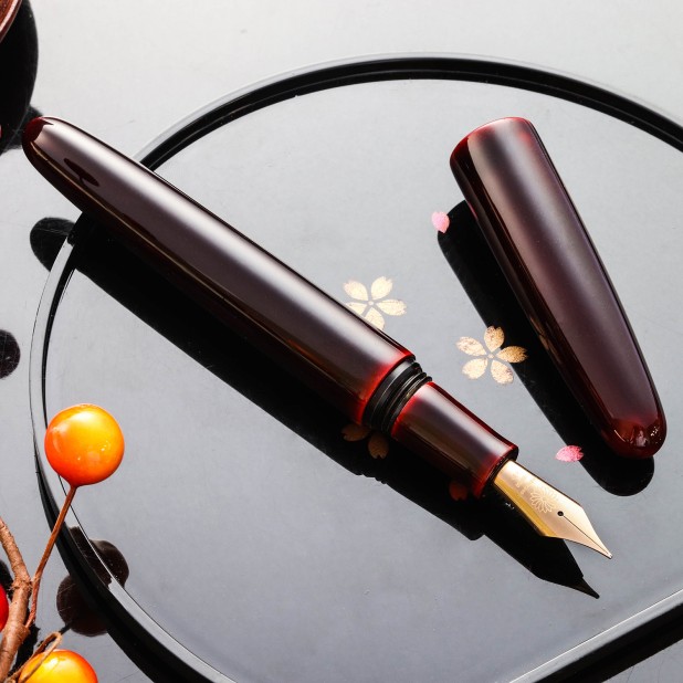 Wancher Dream Pen True Urushi Kuro Tamenuri Reservoarpenna