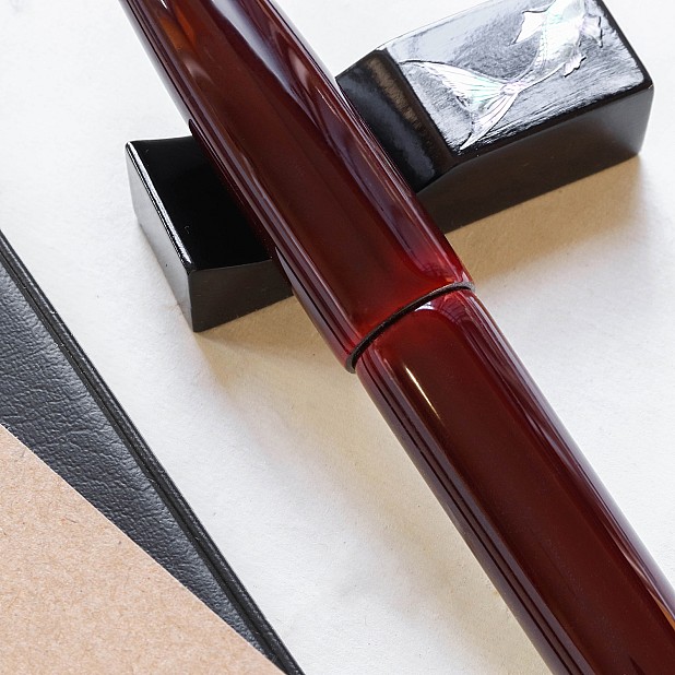 Wancher Dream Pen True Urushi Aka Tamenuri Stylo Plume