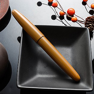 Wancher Dream Pen True Urushi Yellow Fountain Pen