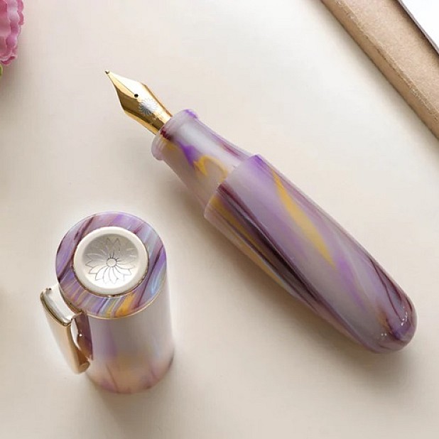 Wancher PoChaCo Milky Marble GT Cartridge Fountain Pen