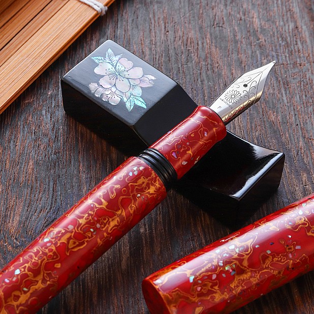 Wancher Sekai Saihi Urushi Aka-age Raden Reservoarpenna
