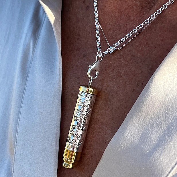 Yard O Led Piccadilly Necklace Victorian Lapiseira