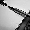Stylo à bille Diplomat Excellence A Guilloche PVD Noir/Chrome