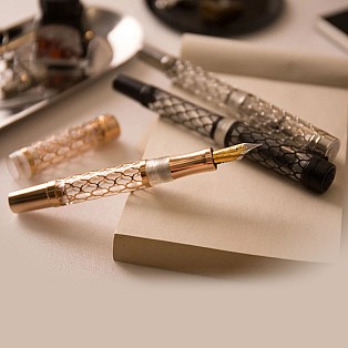 Laban Flora Black Fountain pen