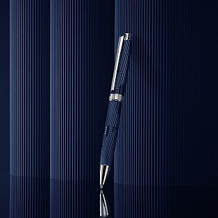 Caran d'Ache Léman Bleu Marin Ballpoint