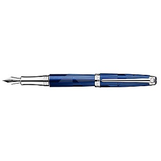 Caran d'Ache Léman Bleu Marin Fountain pen