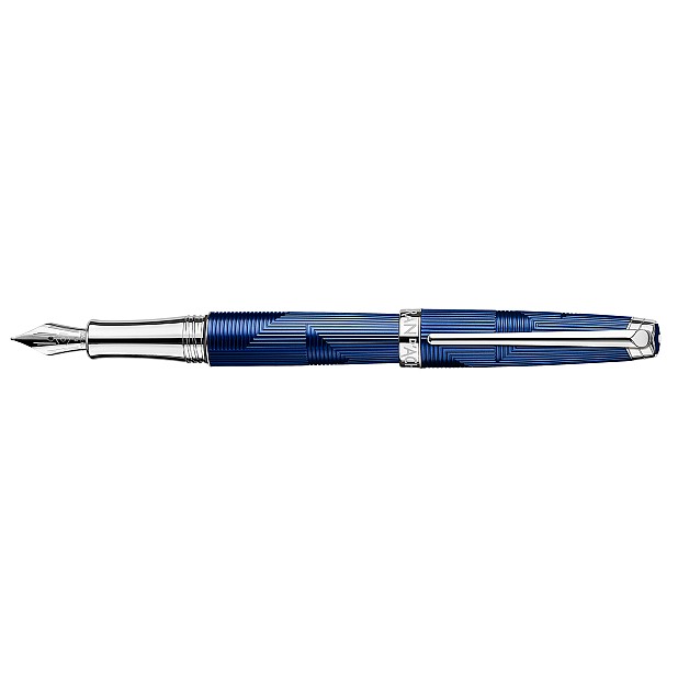 Caran d'Ache Léman Bleu Marin Fountain pen