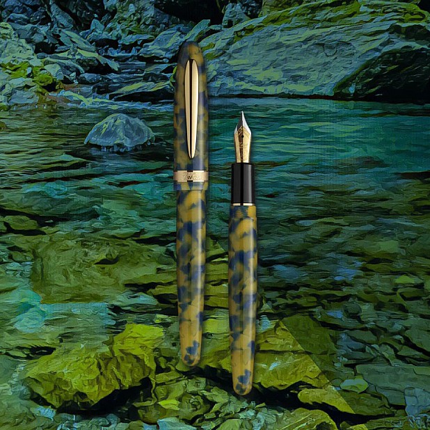 Laban Taroko Lake Reflection Fountain pen