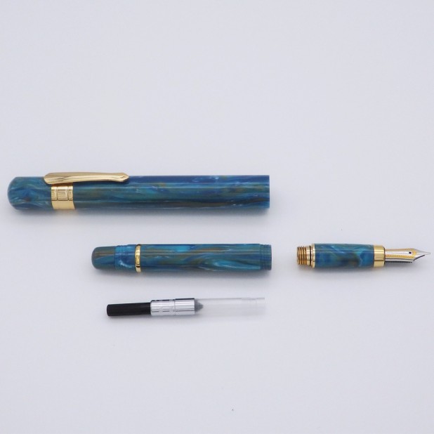 Taccia Covenant Blue Apatite Fountain pen