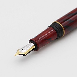 Taccia Hare-hi Yoi-enbu Fountain pen