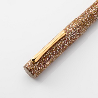 Taccia Hyakko Hisho II Sango Fountain pen